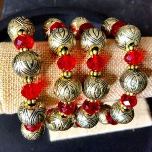 RED/GOLD BEADED STRETCH BRACELETS⭐️New Condition⭐️FACETED GLASS /METAL BEADS